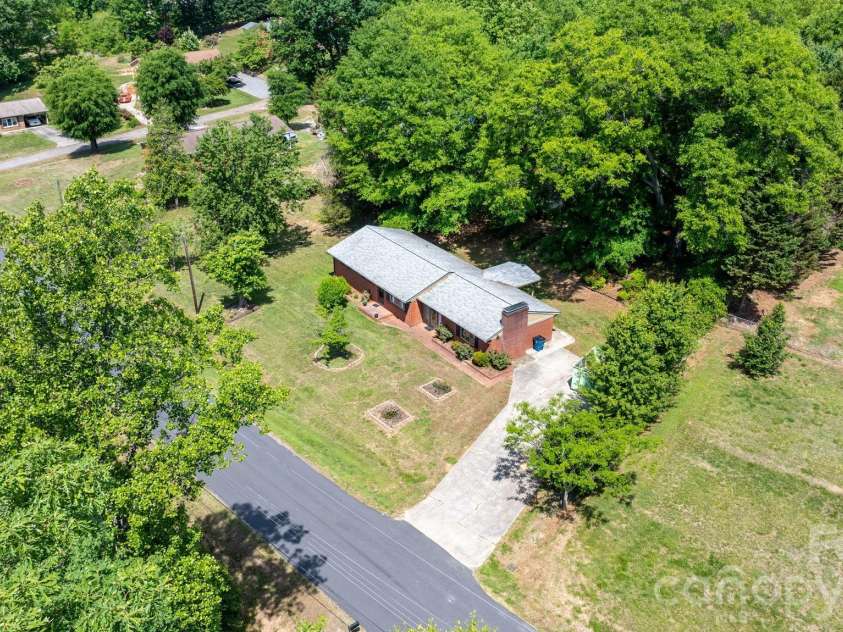 2881 Highline Avenue, Valdese, NC 28690.  MLS# CAR4378621, YatesRealty ID 19036. 