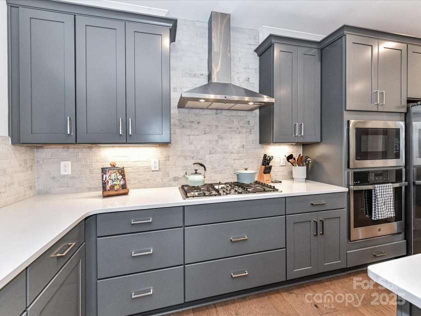 5811 Mantle Way, Kannapolis, NC 28081.  MLS# CAR4263962, YatesRealty ID 19036. 