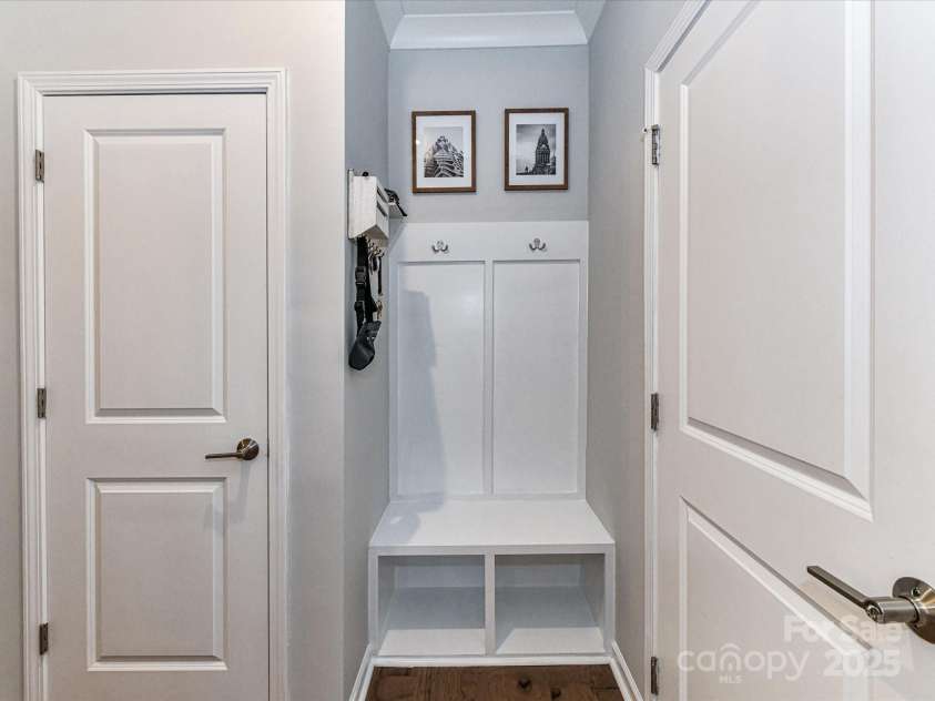 5811 Mantle Way, Kannapolis, NC 28081.  MLS# CAR4263962, YatesRealty ID 19036. 