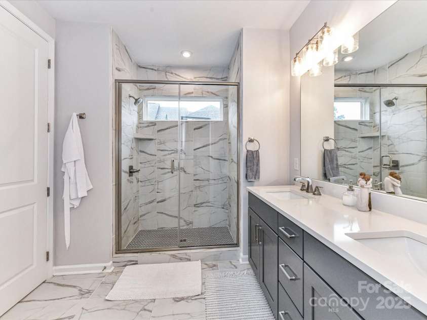 5811 Mantle Way, Kannapolis, NC 28081.  MLS# CAR4263962, YatesRealty ID 19036. 