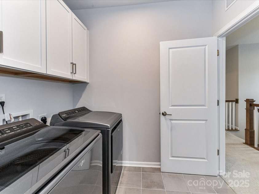 5811 Mantle Way, Kannapolis, NC 28081.  MLS# CAR4263962, YatesRealty ID 19036. 