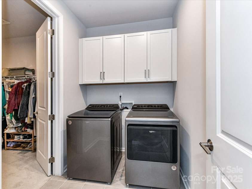 5811 Mantle Way, Kannapolis, NC 28081.  MLS# CAR4263962, YatesRealty ID 19036. 