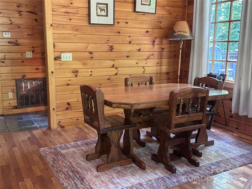 1012 Alarka Highlands Drive, Bryson City, NC 28713.  MLS# CAR4269660, YatesRealty ID 19038. 