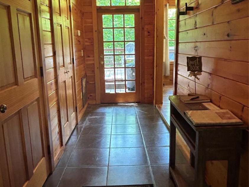 1012 Alarka Highlands Drive, Bryson City, NC 28713.  MLS# CAR4269660, YatesRealty ID 19038. 