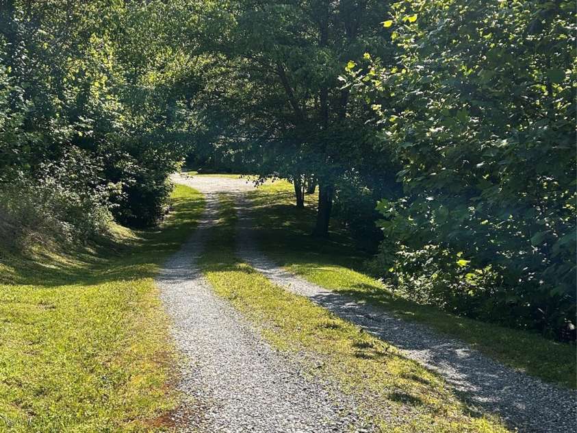 1012 Alarka Highlands Drive, Bryson City, NC 28713.  MLS# CAR4269660, YatesRealty ID 19038. 