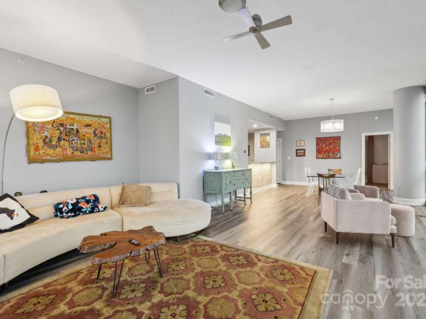 315 Arlington Avenue, Charlotte, NC 28203.  MLS# CAR4251383, YatesRealty ID 1904. 