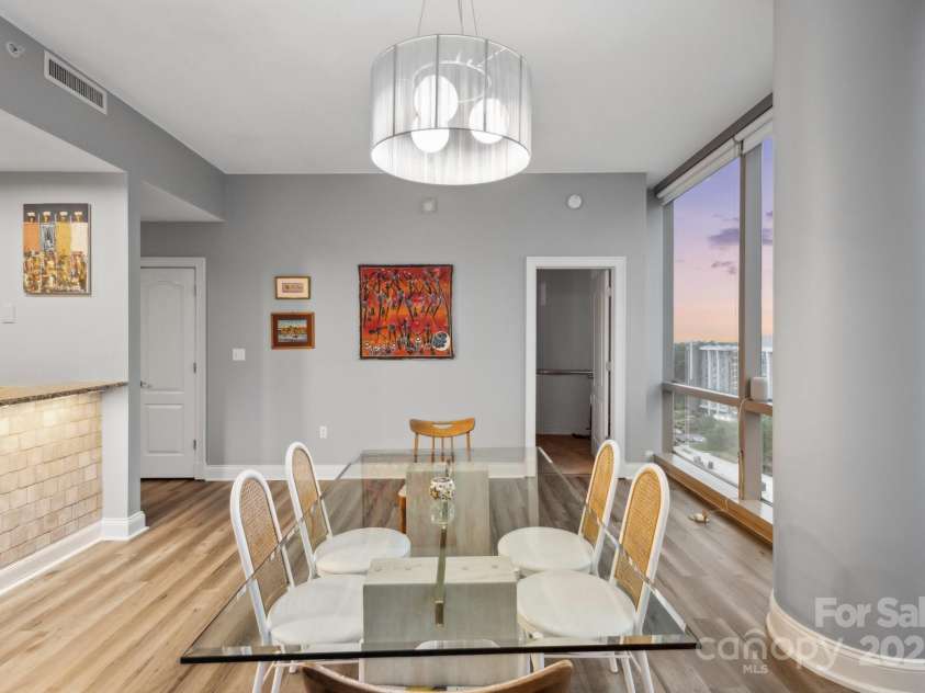 315 Arlington Avenue, Charlotte, NC 28203.  MLS# CAR4251383, YatesRealty ID 1904. 