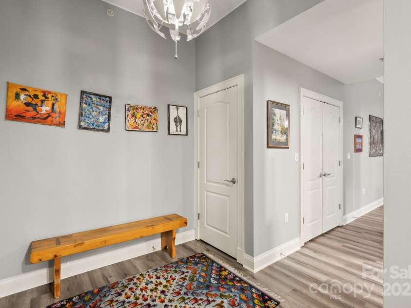 315 Arlington Avenue, Charlotte, NC 28203.  MLS# CAR4251383, YatesRealty ID 1904. 