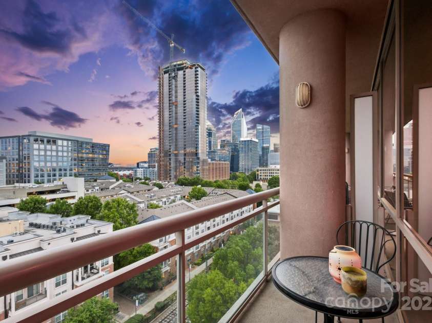 315 Arlington Avenue, Charlotte, NC 28203.  MLS# CAR4251383, YatesRealty ID 1904. 