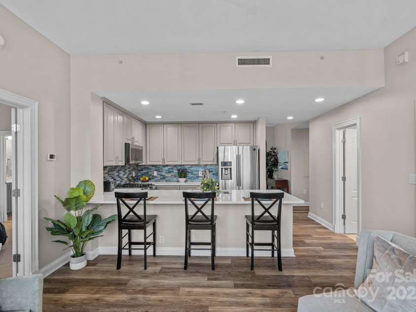 315 Arlington Avenue, Charlotte, NC 28203.  MLS# CAR4274452, YatesRealty ID 1904. 