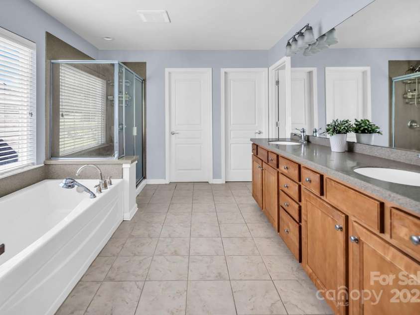 10792 Elsfield Avenue, Concord, NC 28027.  MLS# CAR4261572, YatesRealty ID 19040. Two walk-in closets!