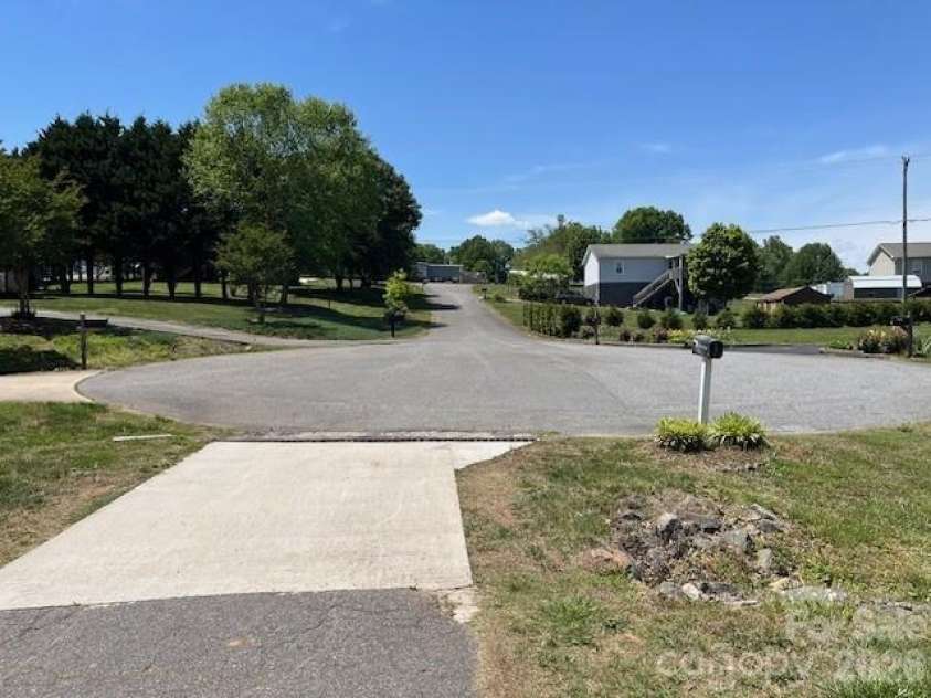2381 Boardwalk Court, Lenoir, NC 28645.  MLS# CAR4373714, YatesRealty ID 19043. 