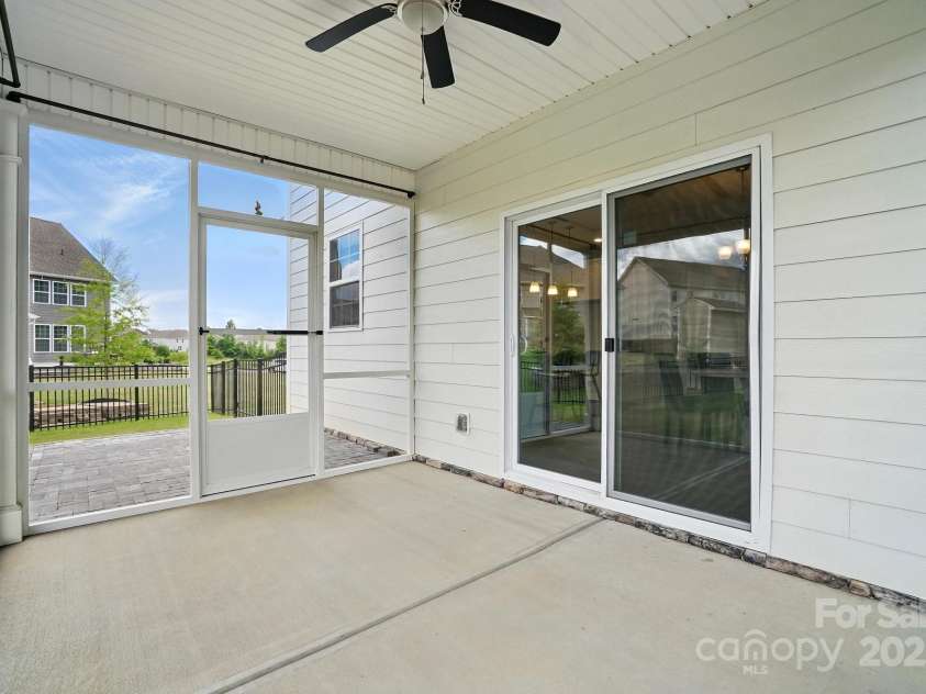 6416 Willow Pin Lane, Huntersville, NC 28078.  MLS# CAR4258047, YatesRealty ID 19043. 