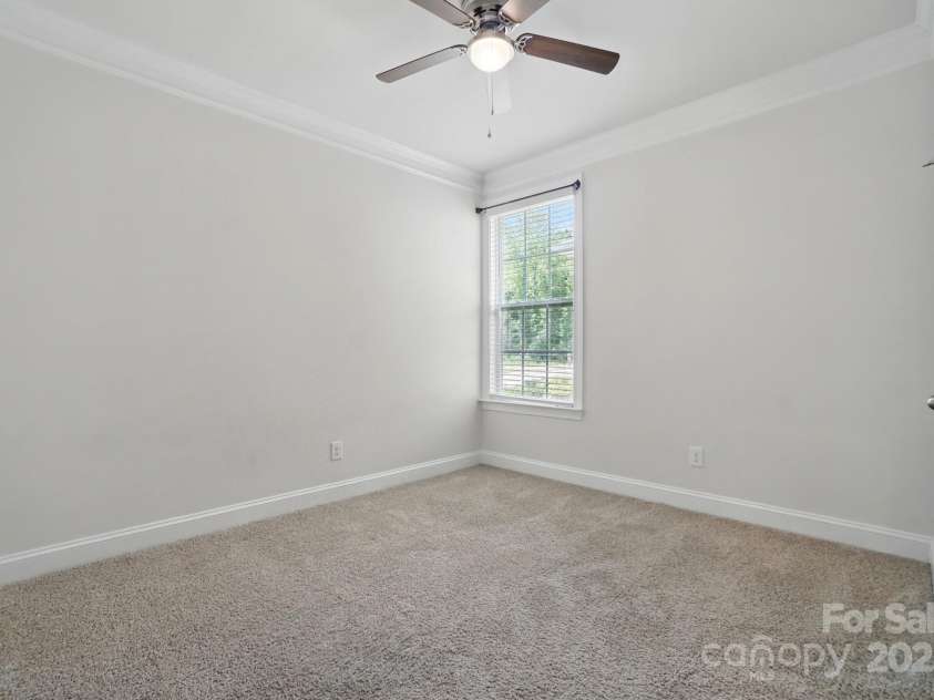 6416 Willow Pin Lane, Huntersville, NC 28078.  MLS# CAR4258047, YatesRealty ID 19043. Main Level Guest Suite (Bedroom #1)