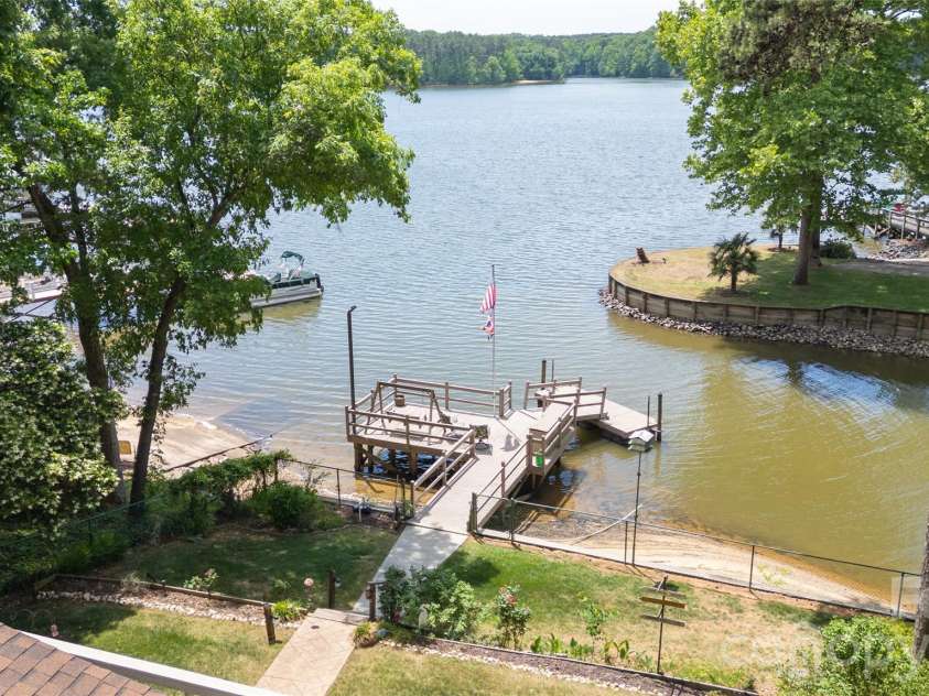 630 Mainsail Road, Salisbury, NC 28146.  MLS# CAR4377132, YatesRealty ID 19044. 