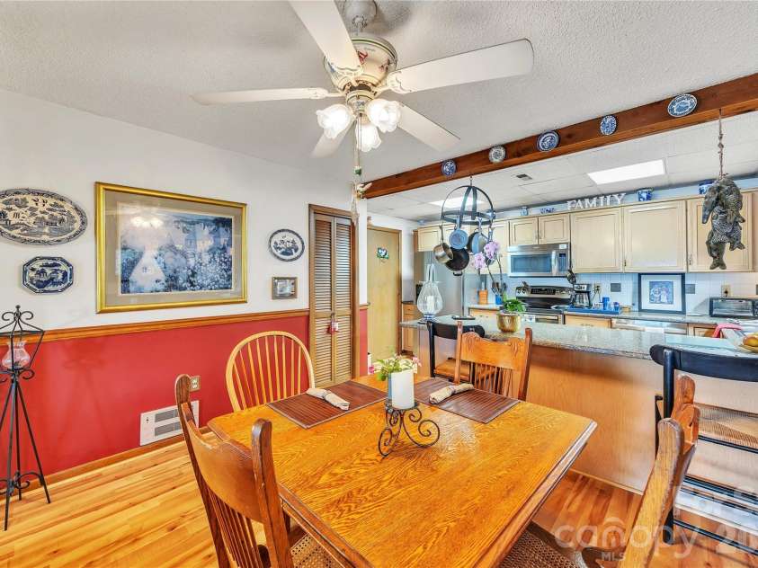 630 Mainsail Road, Salisbury, NC 28146.  MLS# CAR4377132, YatesRealty ID 19044. 