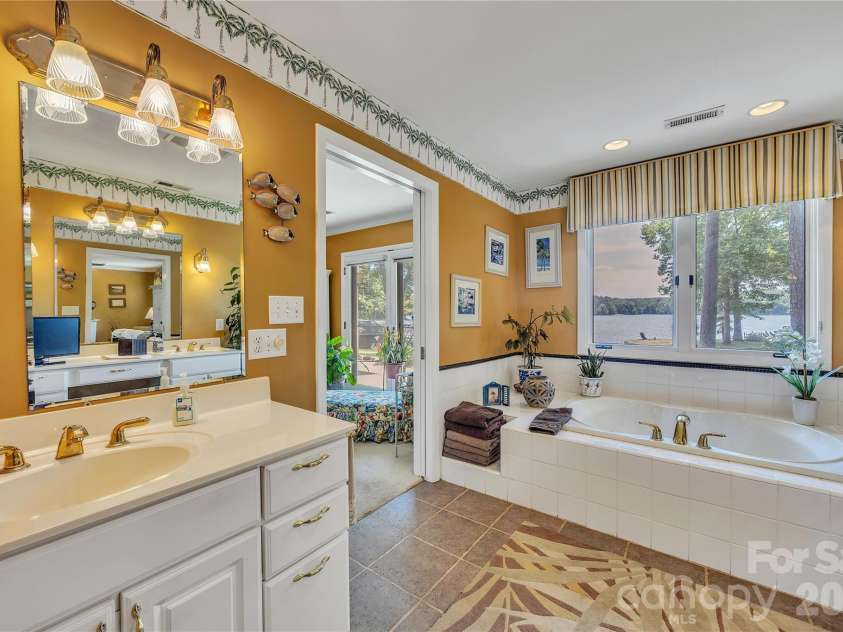 630 Mainsail Road, Salisbury, NC 28146.  MLS# CAR4377132, YatesRealty ID 19044. 