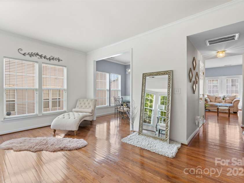 9775 Mallard Glen Drive, Charlotte, NC 28262.  MLS# CAR4259043, YatesRealty ID 19045. 
