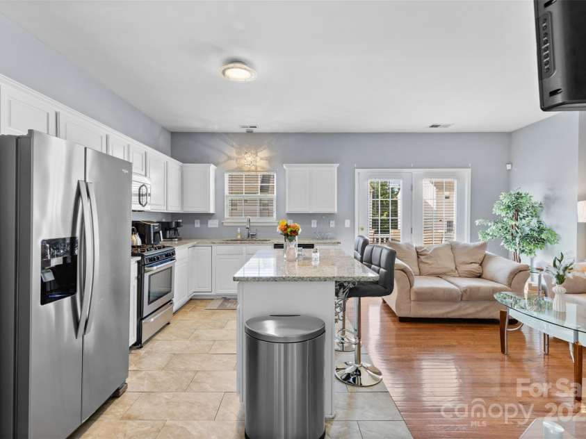 9775 Mallard Glen Drive, Charlotte, NC 28262.  MLS# CAR4259043, YatesRealty ID 19045. 