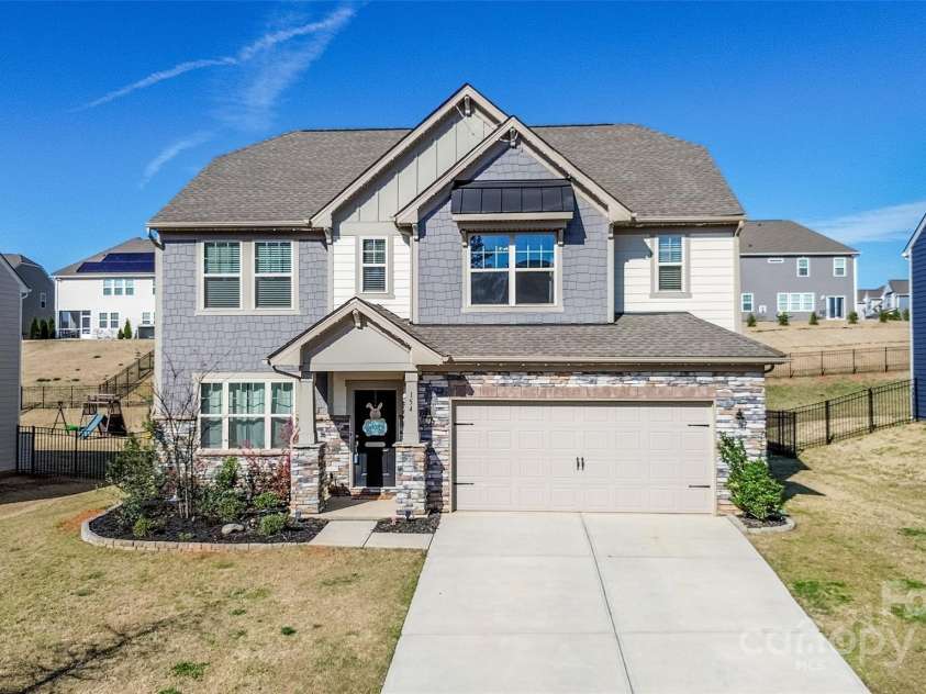 154 Rooster Tail Lane, Troutman, NC 28166.  MLS# CAR4239241, YatesRealty ID 19046. 
