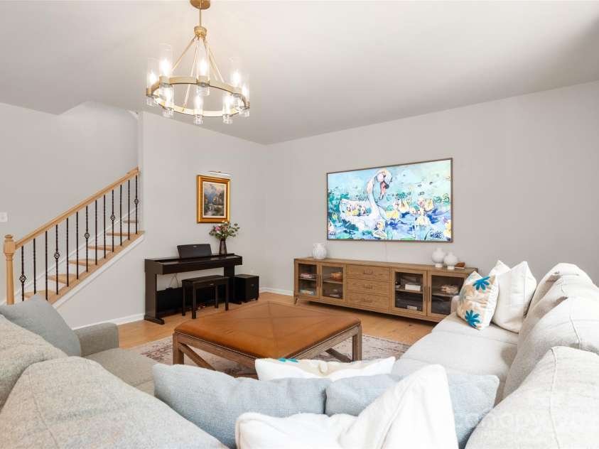 13025 Cinnamon Fern Lane, Charlotte, NC 28227.  MLS# CAR4261484, YatesRealty ID 19047. So Cozy