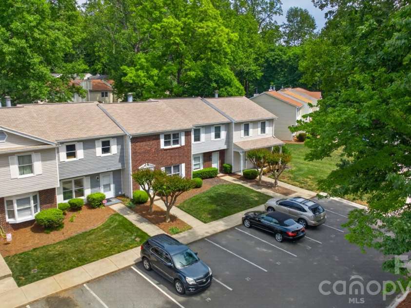 4321 Baylor Street, Greensboro, NC 27455.  MLS# CAR4378794, YatesRealty ID 19047. 