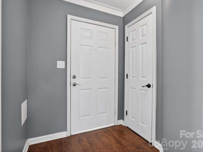 4321 Baylor Street, Greensboro, NC 27455.  MLS# CAR4378794, YatesRealty ID 19047. 