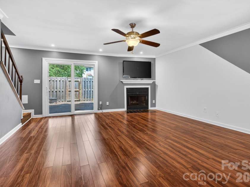 4321 Baylor Street, Greensboro, NC 27455.  MLS# CAR4378794, YatesRealty ID 19047. 