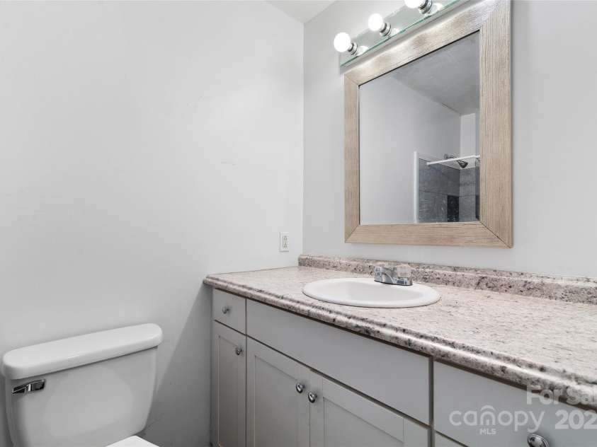 279 State Street, Asheville, NC 28806.  MLS# CAR4237873, YatesRealty ID 19048. 