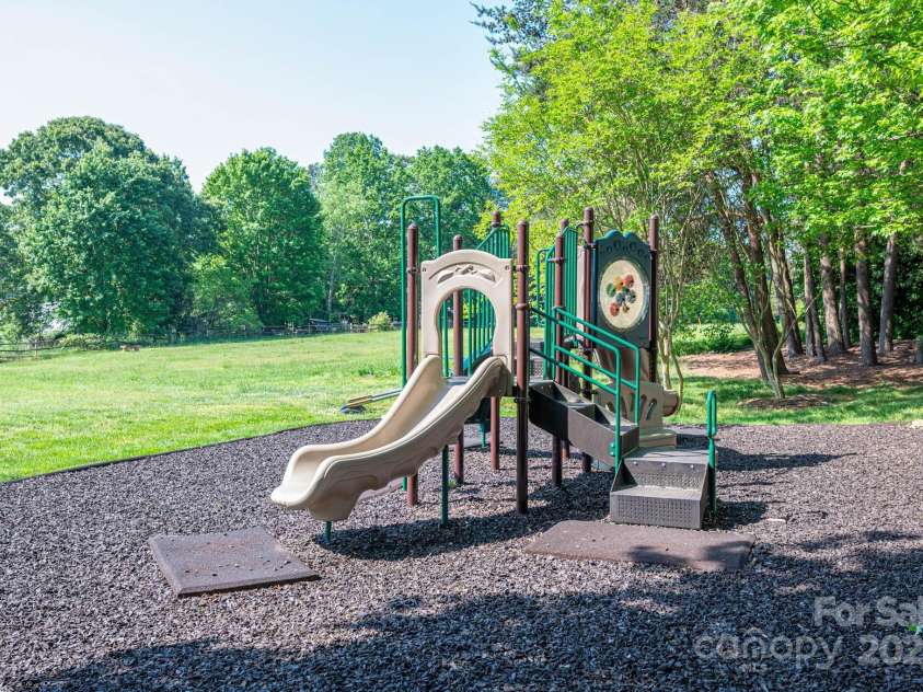 7905 Sedgebrook Drive, Stanley, NC 28164.  MLS# CAR4251504, YatesRealty ID 19049. 