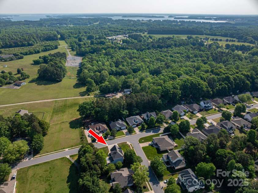7905 Sedgebrook Drive, Stanley, NC 28164.  MLS# CAR4251504, YatesRealty ID 19049. 