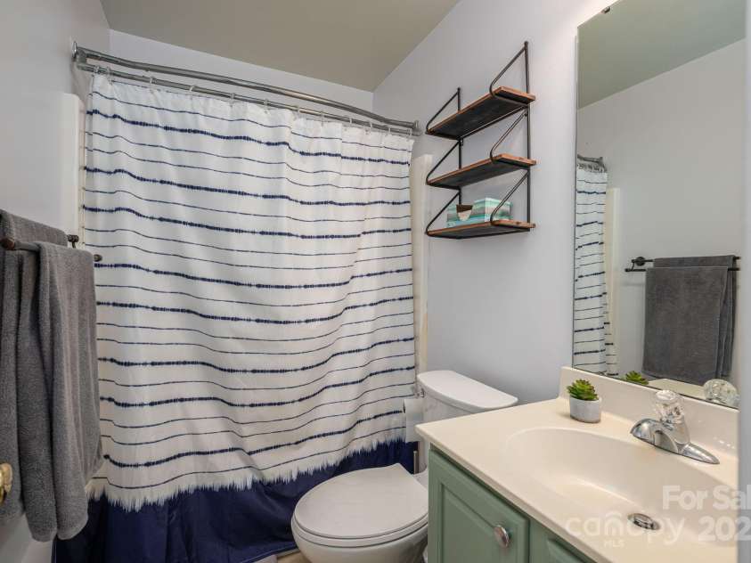 7905 Sedgebrook Drive, Stanley, NC 28164.  MLS# CAR4251504, YatesRealty ID 19049. 