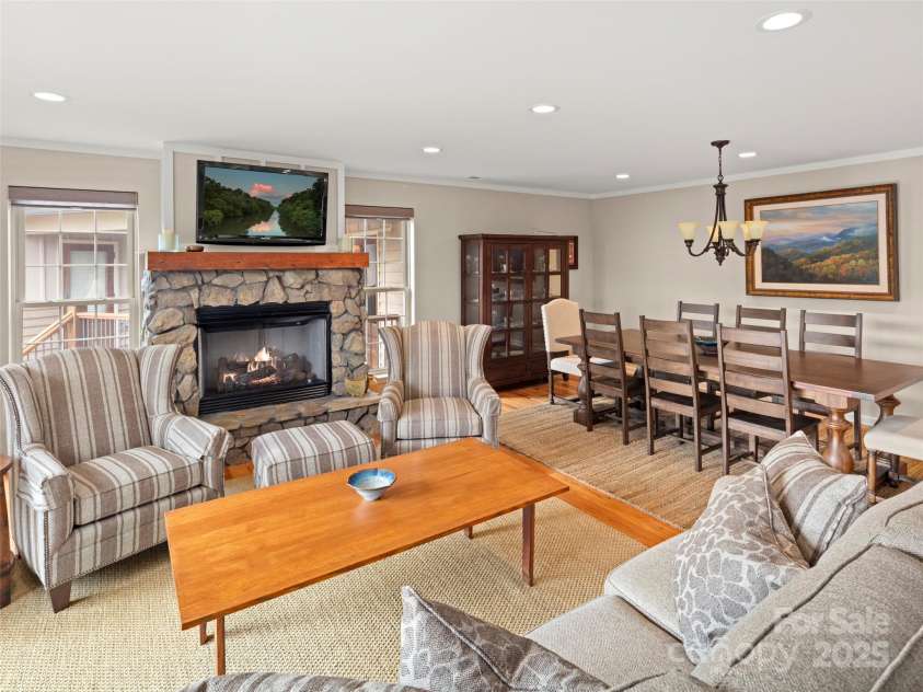 298 Lone Pine Road, Alexander, NC 28701.  MLS# CAR4293710, YatesRealty ID 1905. 