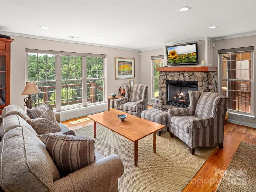 298 Lone Pine Road, Alexander, NC 28701.  MLS# CAR4293710, YatesRealty ID 1905. 