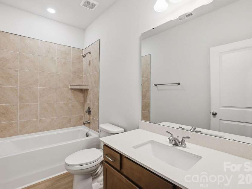 5847 Tuckaseegee Road, Charlotte, NC 28208.  MLS# CAR4401594, YatesRealty ID 1905. 