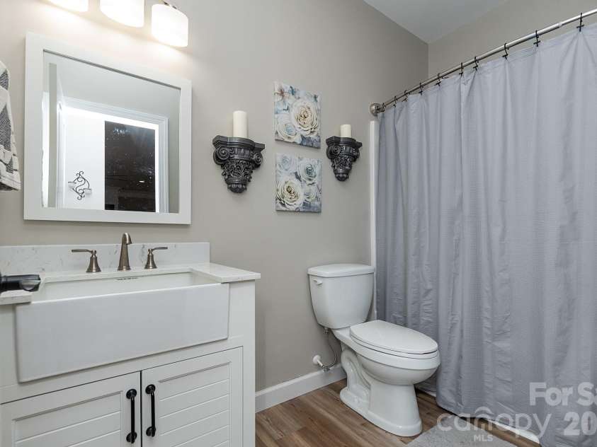 4907 Lanvale Avenue, Trinity, NC 27370.  MLS# CAR4379065, YatesRealty ID 19054. 2 full bath