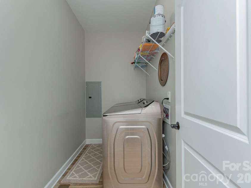 4907 Lanvale Avenue, Trinity, NC 27370.  MLS# CAR4379065, YatesRealty ID 19054. Laundry