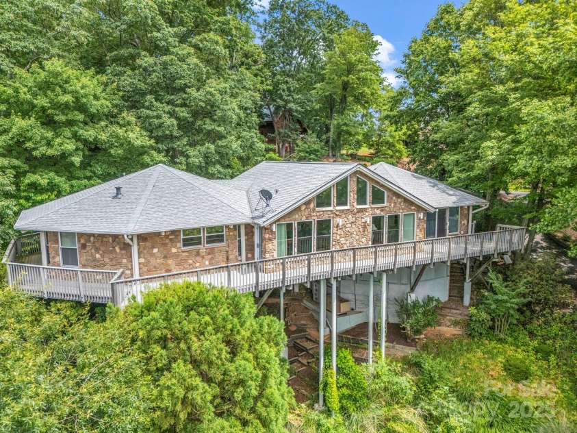 698 Youngs Mountain Drive, Lake Lure, NC 28746.  MLS# CAR4260805, YatesRealty ID 19054. 