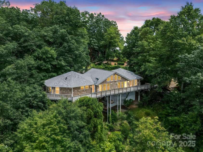 698 Youngs Mountain Drive, Lake Lure, NC 28746.  MLS# CAR4260805, YatesRealty ID 19054. 