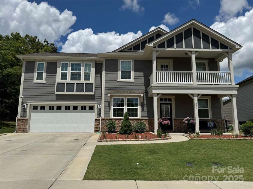 1205 Aiken Cross Lane, Indian Trail, NC 28079.  MLS# CAR4258998, YatesRealty ID 19055. 