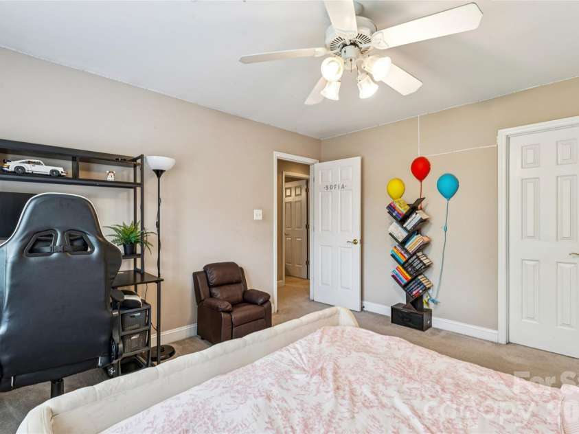 3001 Cardigan Court, Matthews, NC 28104.  MLS# CAR4367086, YatesRealty ID 19055. 