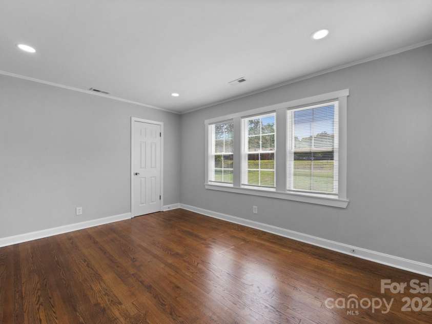 1319 Mt Gallant Road, Rock Hill, SC 29732.  MLS# CAR4267215, YatesRealty ID 19056. 