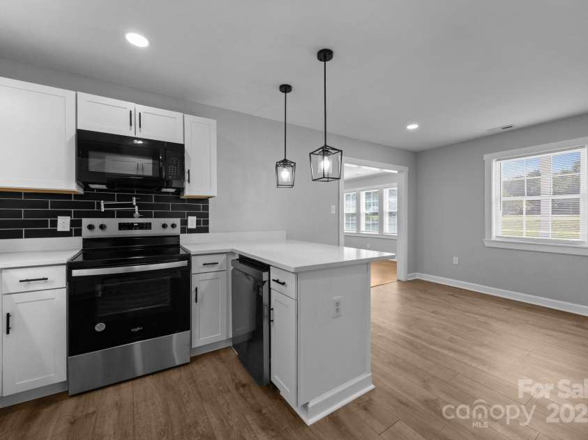 1319 Mt Gallant Road, Rock Hill, SC 29732.  MLS# CAR4267215, YatesRealty ID 19056. 