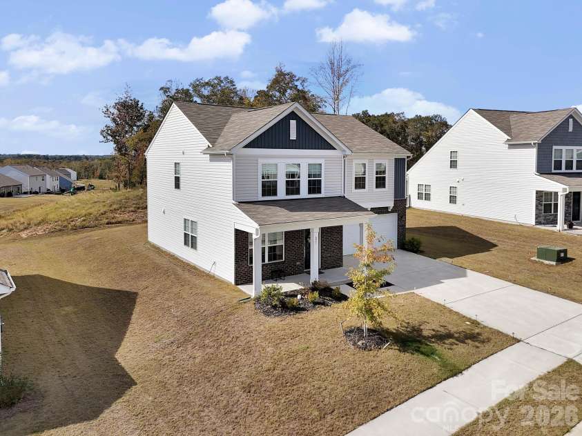657 Mile Creek Road, Edgemoor, SC 29712.  MLS# CAR4373223, YatesRealty ID 19059. 