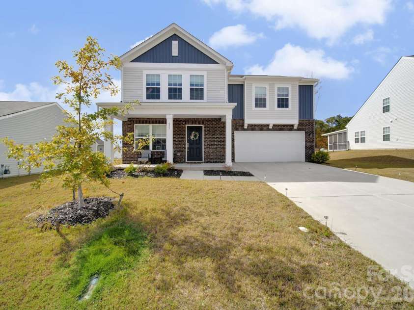 657 Mile Creek Road, Edgemoor, SC 29712.  MLS# CAR4373223, YatesRealty ID 19059. 