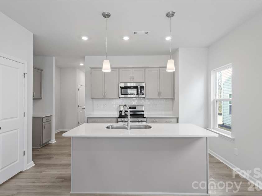 5869 Tuckaseegee Road, Charlotte, NC 28208.  MLS# CAR4342458, YatesRealty ID 1906. 