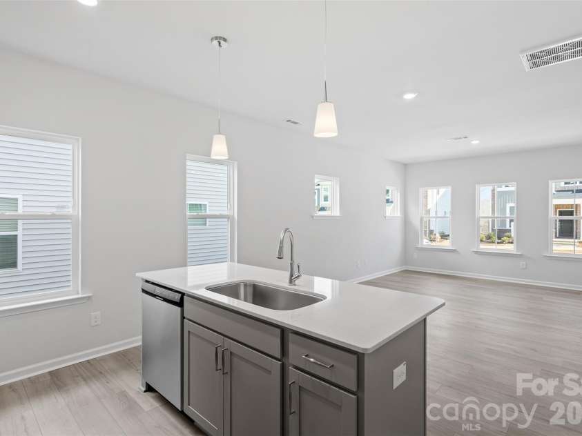 5869 Tuckaseegee Road, Charlotte, NC 28208.  MLS# CAR4342458, YatesRealty ID 1906. 