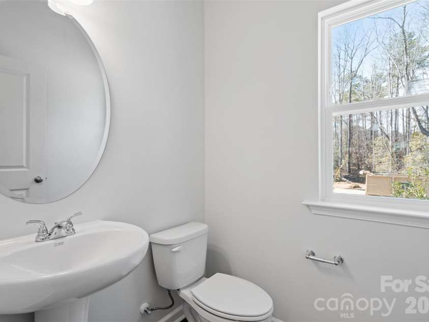 5869 Tuckaseegee Road, Charlotte, NC 28208.  MLS# CAR4342458, YatesRealty ID 1906. 
