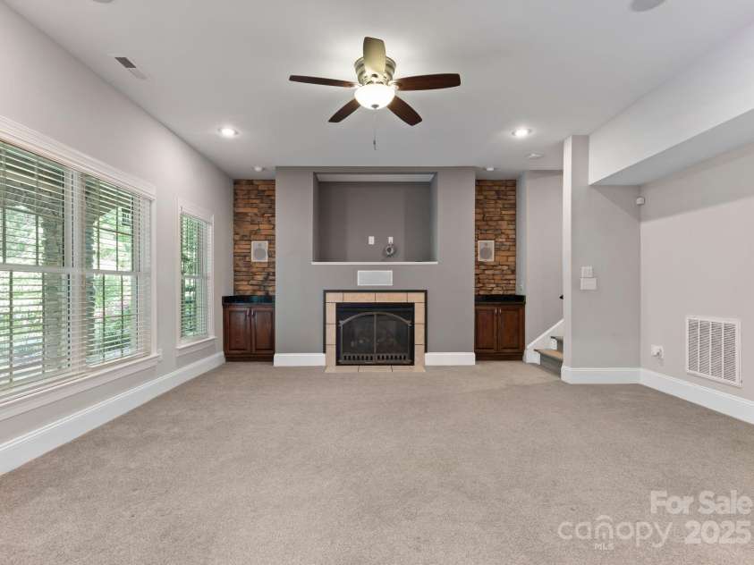 4218 Ash Hollow Lane, Denver, NC 28037.  MLS# CAR4268406, YatesRealty ID 19060. 