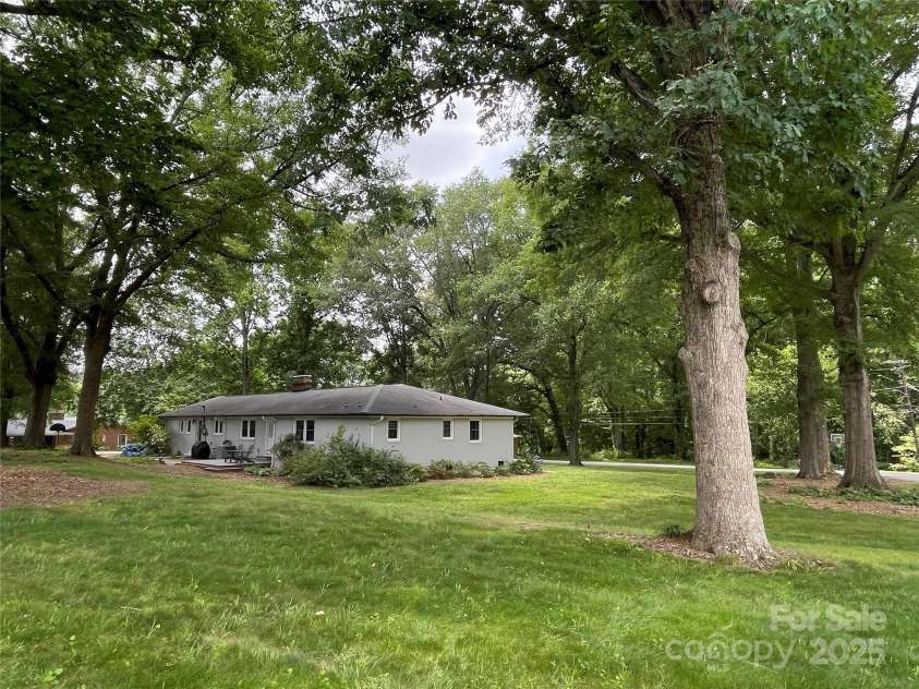 103 Boyd Drive, Stanley, NC 28164.  MLS# CAR4268439, YatesRealty ID 19061. 